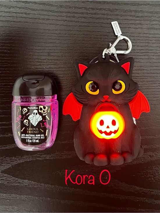 Bath & Body Works Other - BBW Spooky Kitten Pocketbac Holder NEW
